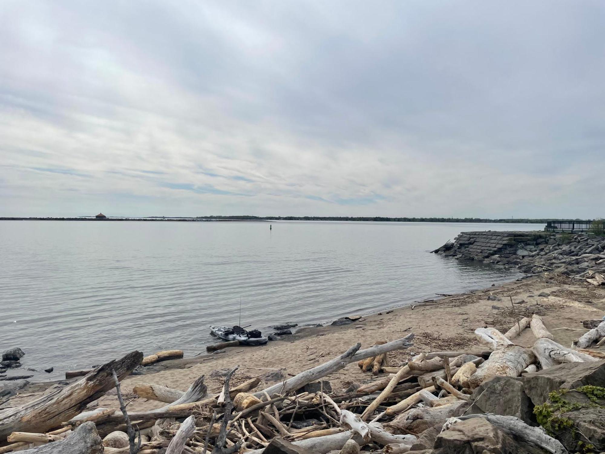 Buffalo'S River Den Extérieur photo